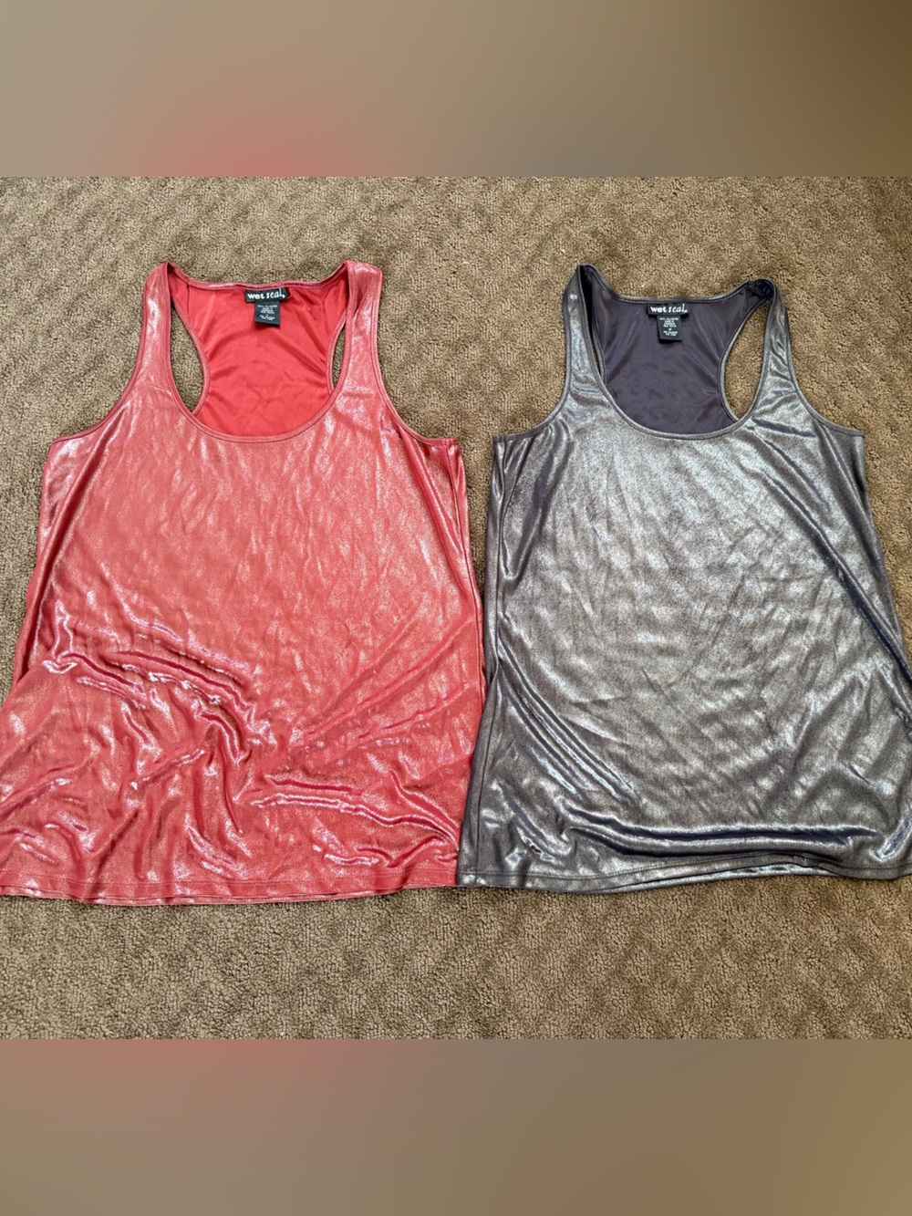 Vintage Wet Seal Y2K Liquid Metallic Race Back Club Tank Top Red Gray Silver L M